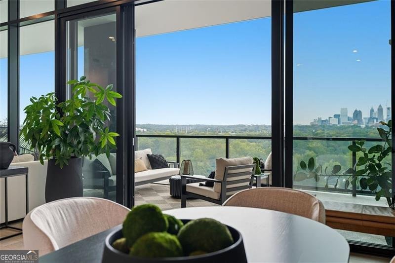 2425 PEACHTREE Road Atlanta - 59