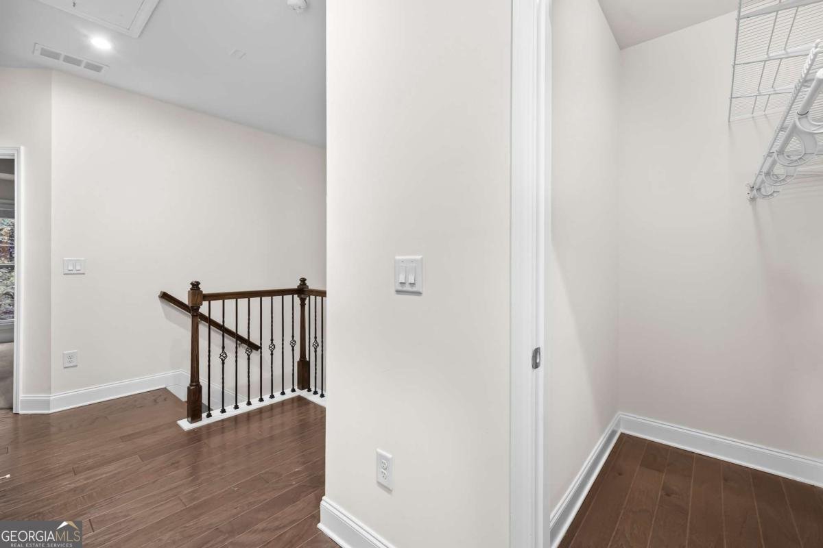 2166 Rock Creek Park Decatur - 22