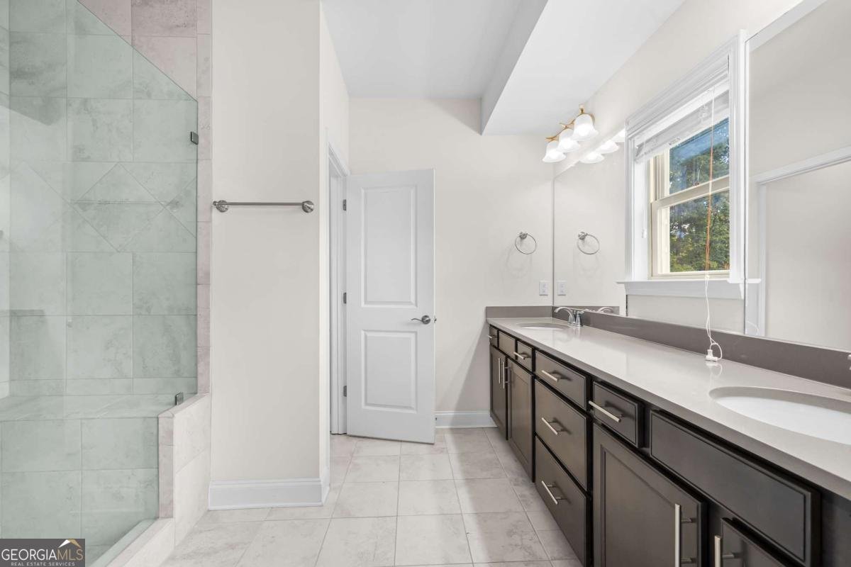 2166 Rock Creek Park Decatur - 27
