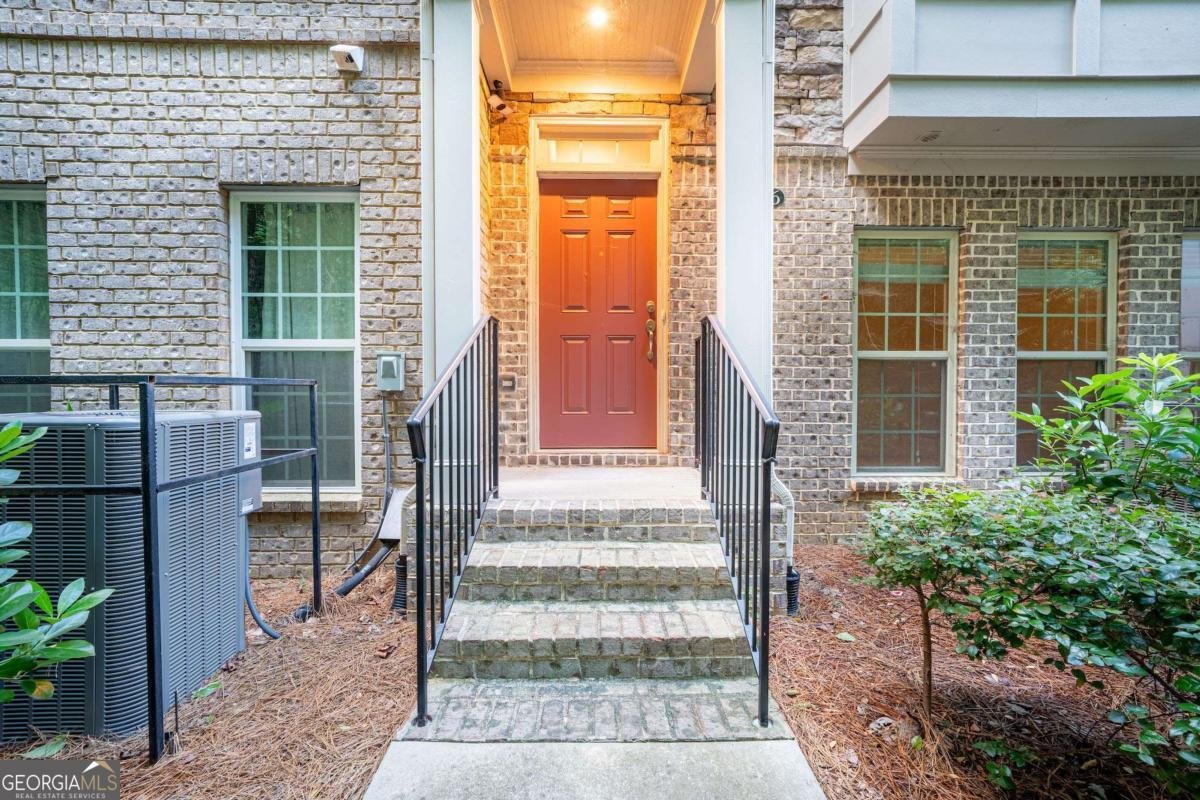 2166 Rock Creek Park Decatur - 3