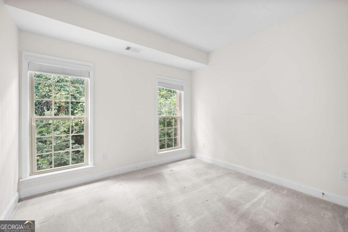 2166 Rock Creek Park Decatur - 31