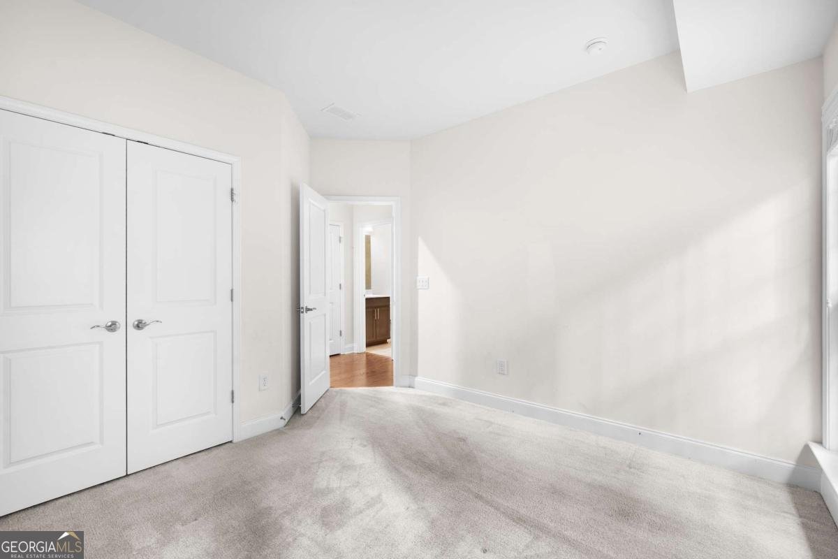 2166 Rock Creek Park Decatur - 32
