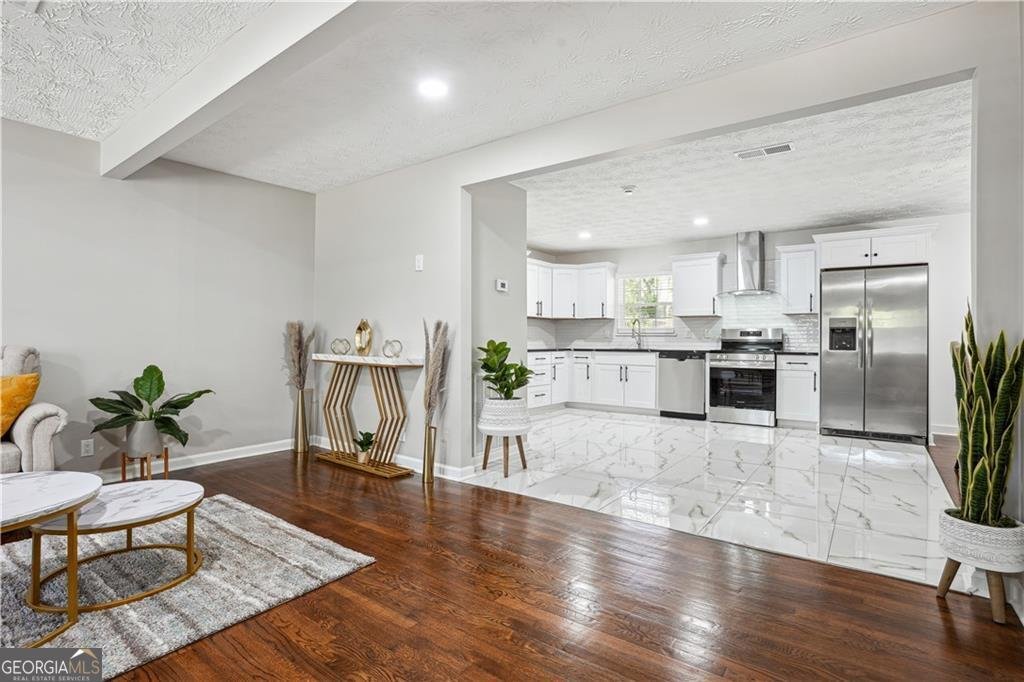 3970 SCOTT Drive Forest Park - 4