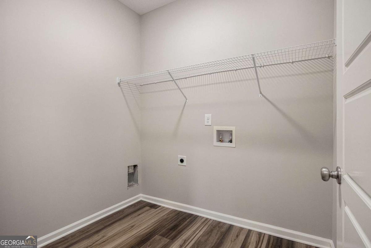144 Chestnut Trail Commerce - 23
