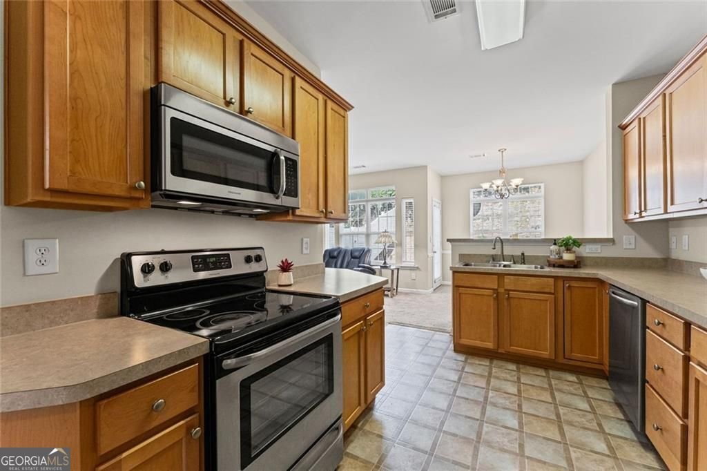 2743 Pierce Brennen Court Lawrenceville - 11