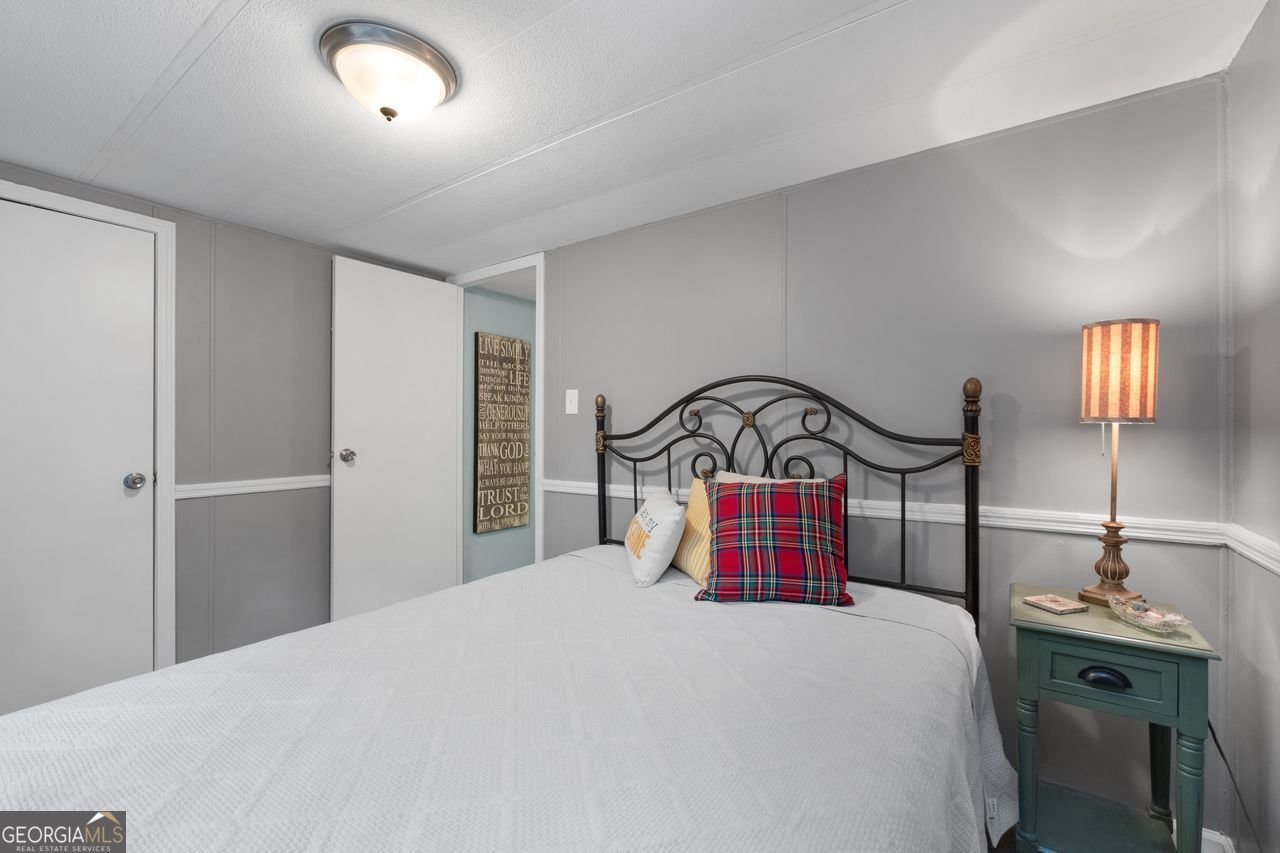 49 BAGWELL Road Dawsonville - 28