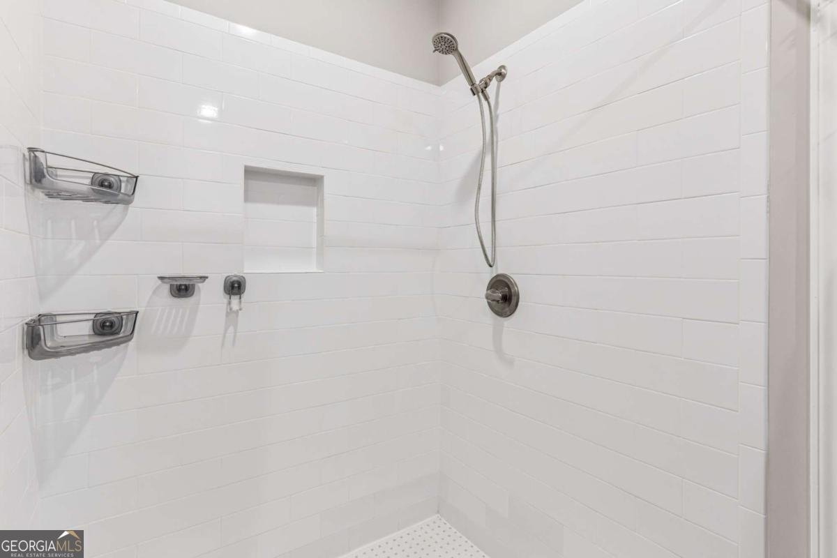 1107 Fairway Road Brunswick - 13