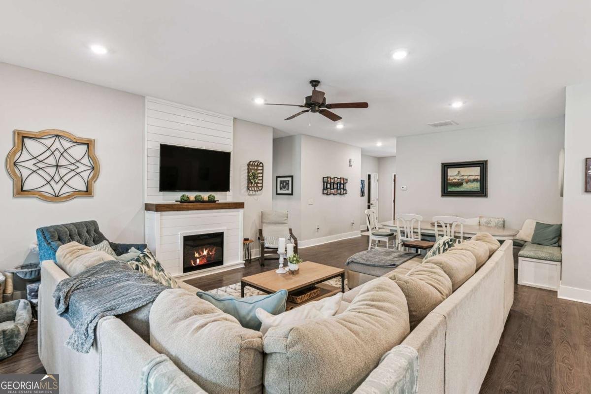 1107 Fairway Road Brunswick - 4