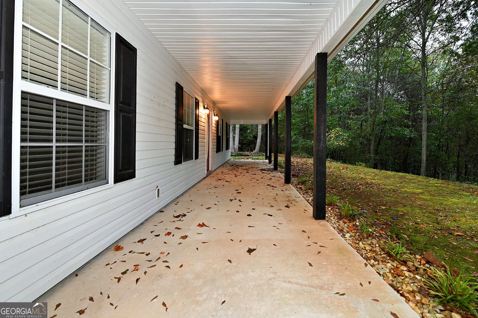 136 Ladyslipper Lane Murrayville - 42