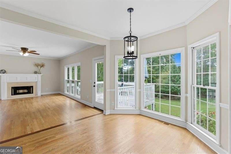 1042 AVERY CREEK woodstock - 21