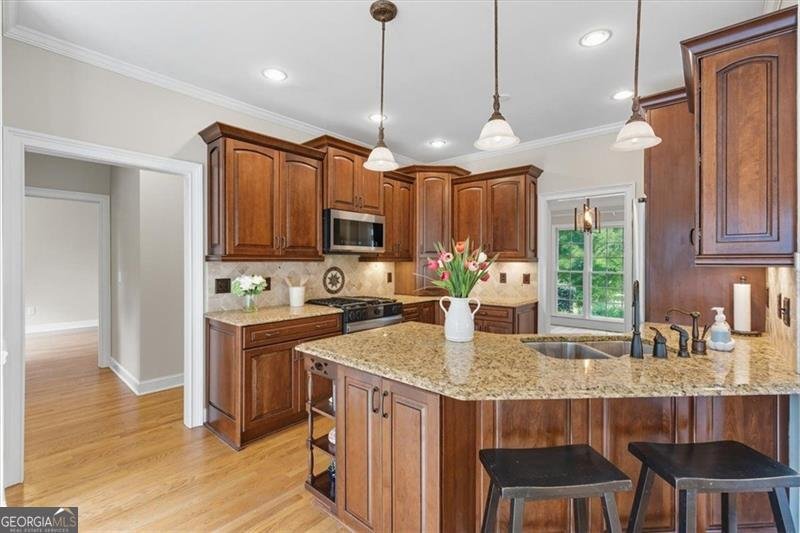1042 AVERY CREEK woodstock - 25