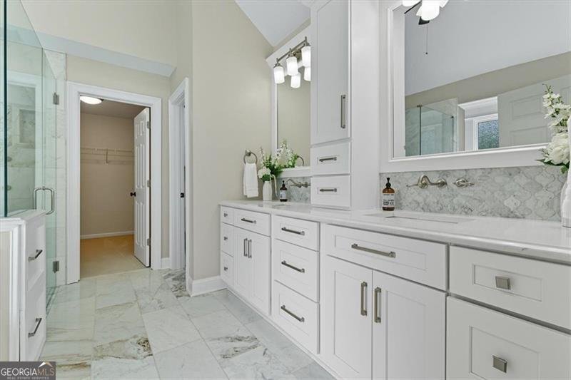 1042 AVERY CREEK woodstock - 36