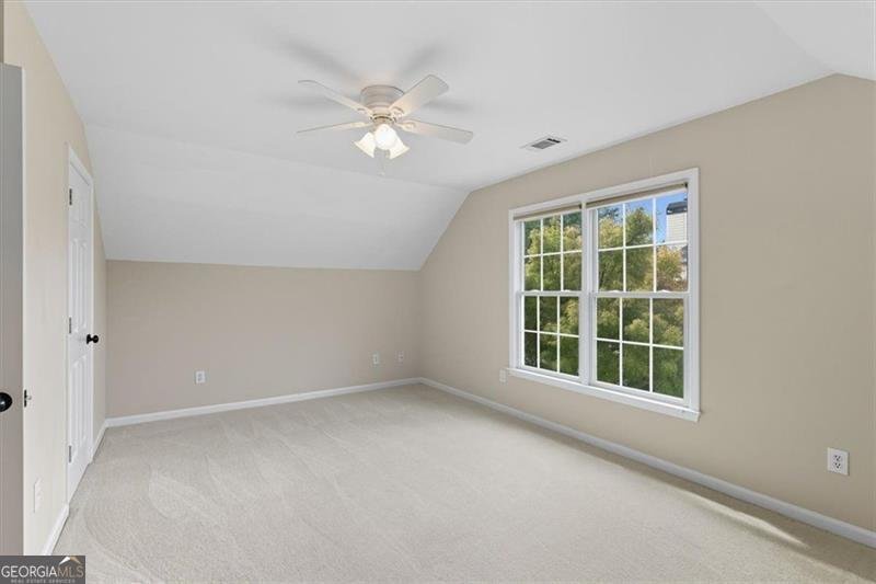 1042 AVERY CREEK woodstock - 42