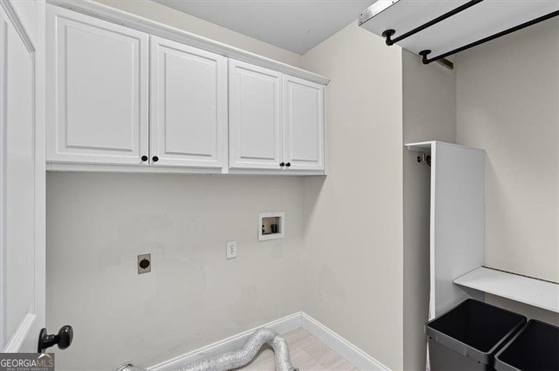 1042 AVERY CREEK woodstock - 47