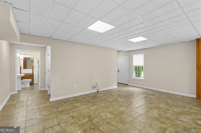 1042 AVERY CREEK woodstock - 51