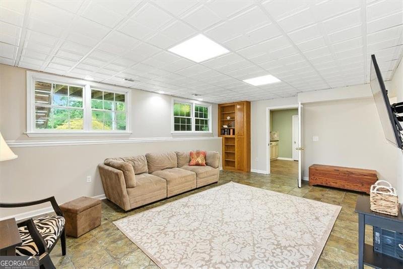 1042 AVERY CREEK woodstock - 54