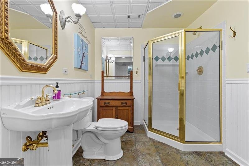 1042 AVERY CREEK woodstock - 57