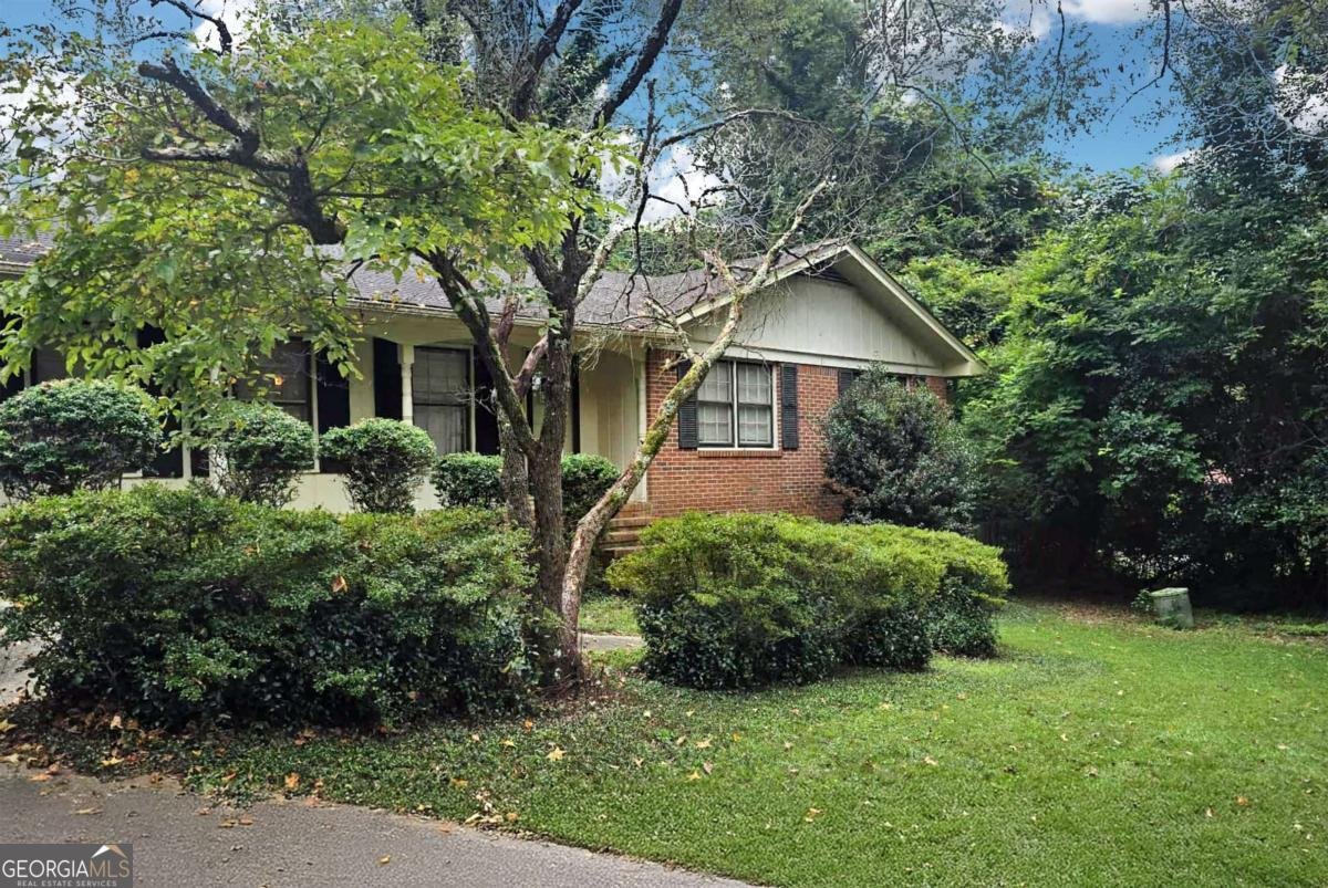 501 Valleyview Drive Winder - 1