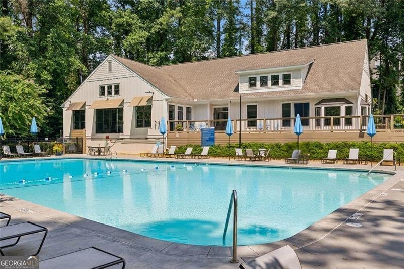 2090 Emmet Park Lane Decatur - 1