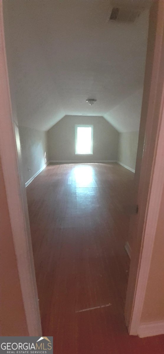 51 Pine Avenue Commerce - 7