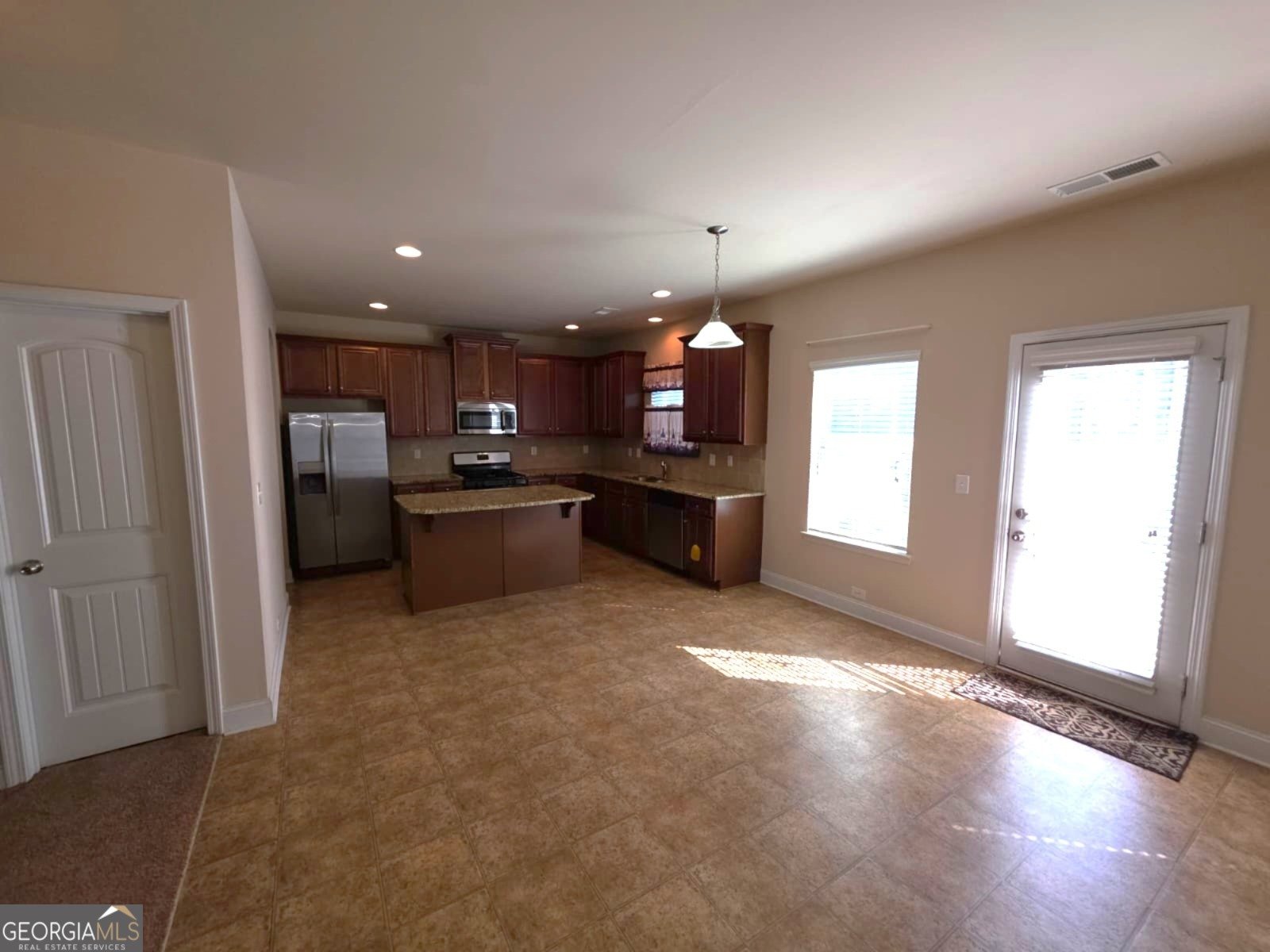 4111 Village Crossing Circle Ellenwood - 11
