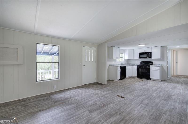 1379 Rich Davis Road Hiram - 8