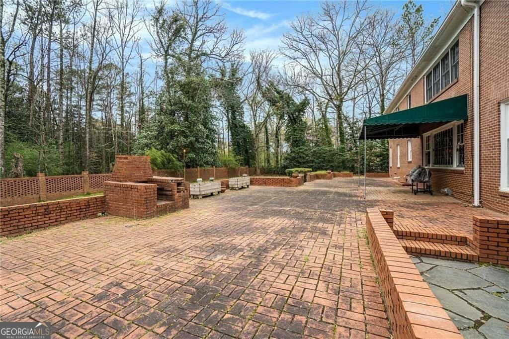 3074 Cascade Road Atlanta - 17