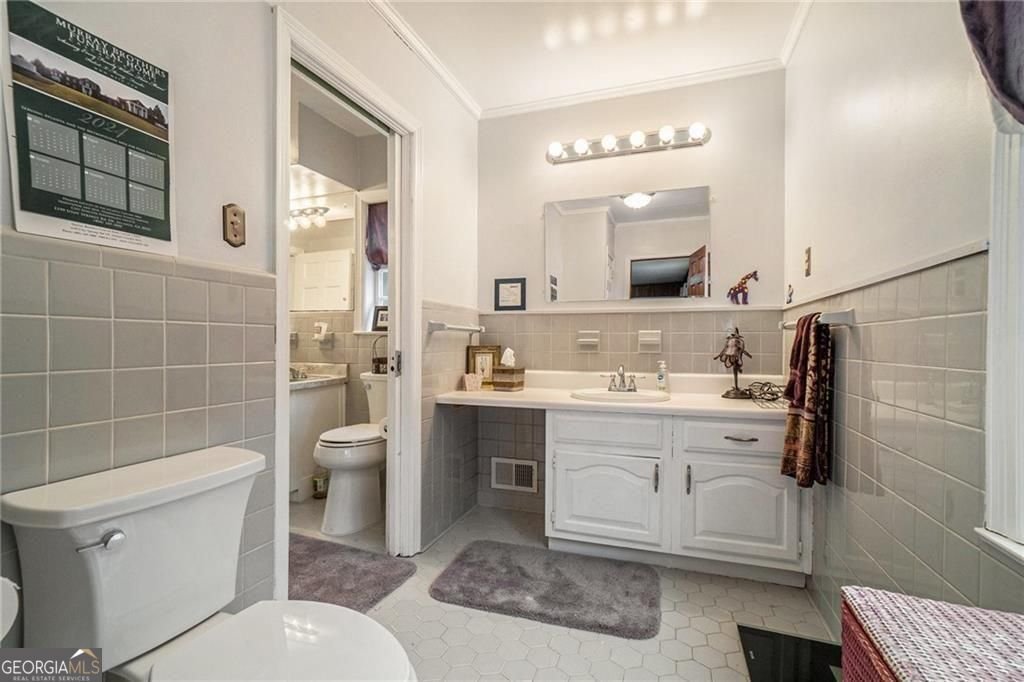 3074 Cascade Road Atlanta - 30