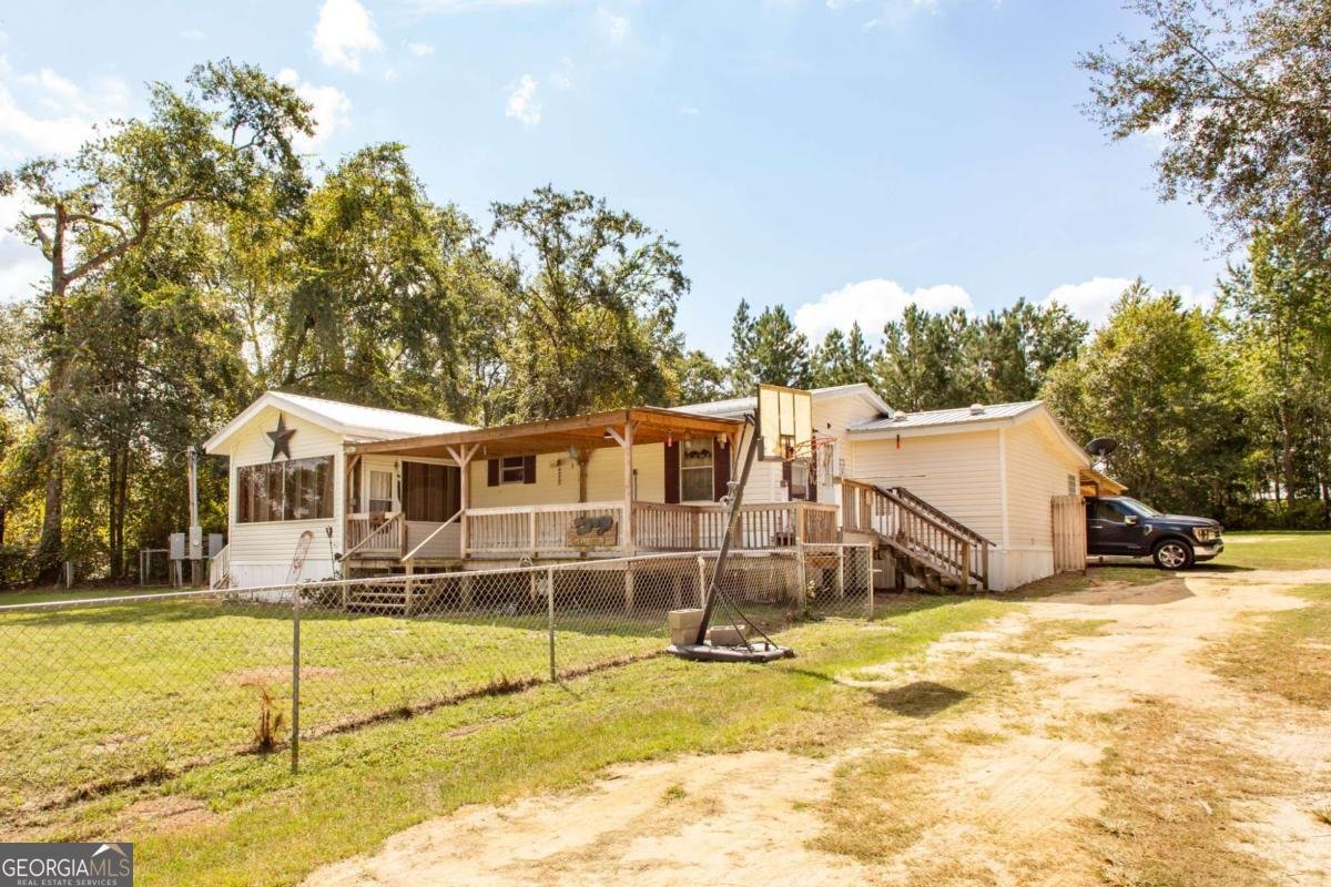 4535 Oakview Circle Waycross - 1