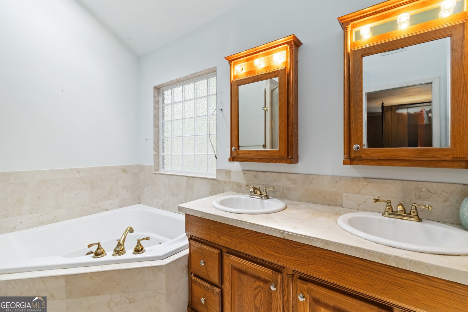 1114 WIND HILL Lane Marietta - 18