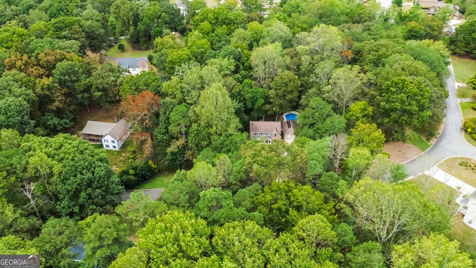 1114 WIND HILL Lane Marietta - 33