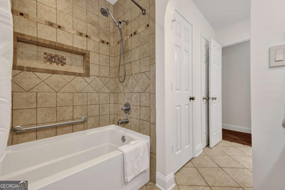 5176 Ashford Court Lilburn - 21