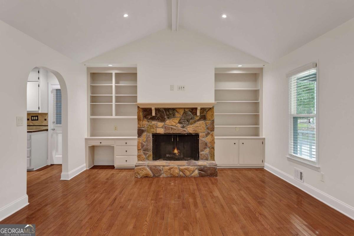 5176 Ashford Court Lilburn - 9