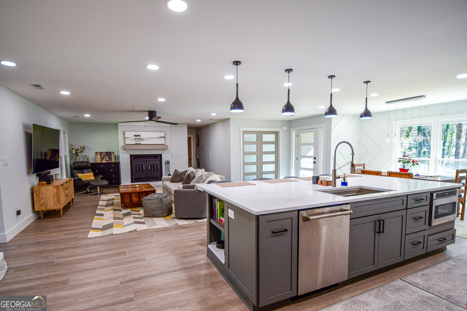 155 Aspen Way Fayetteville - 19