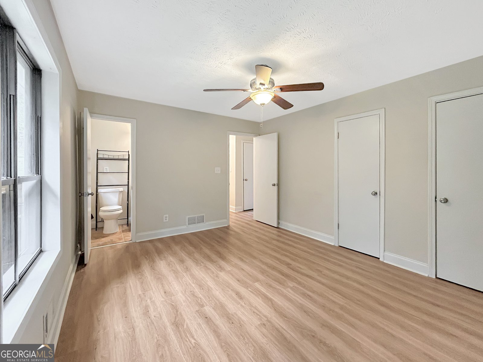 162 Ridgewood Drive Woodstock - 1