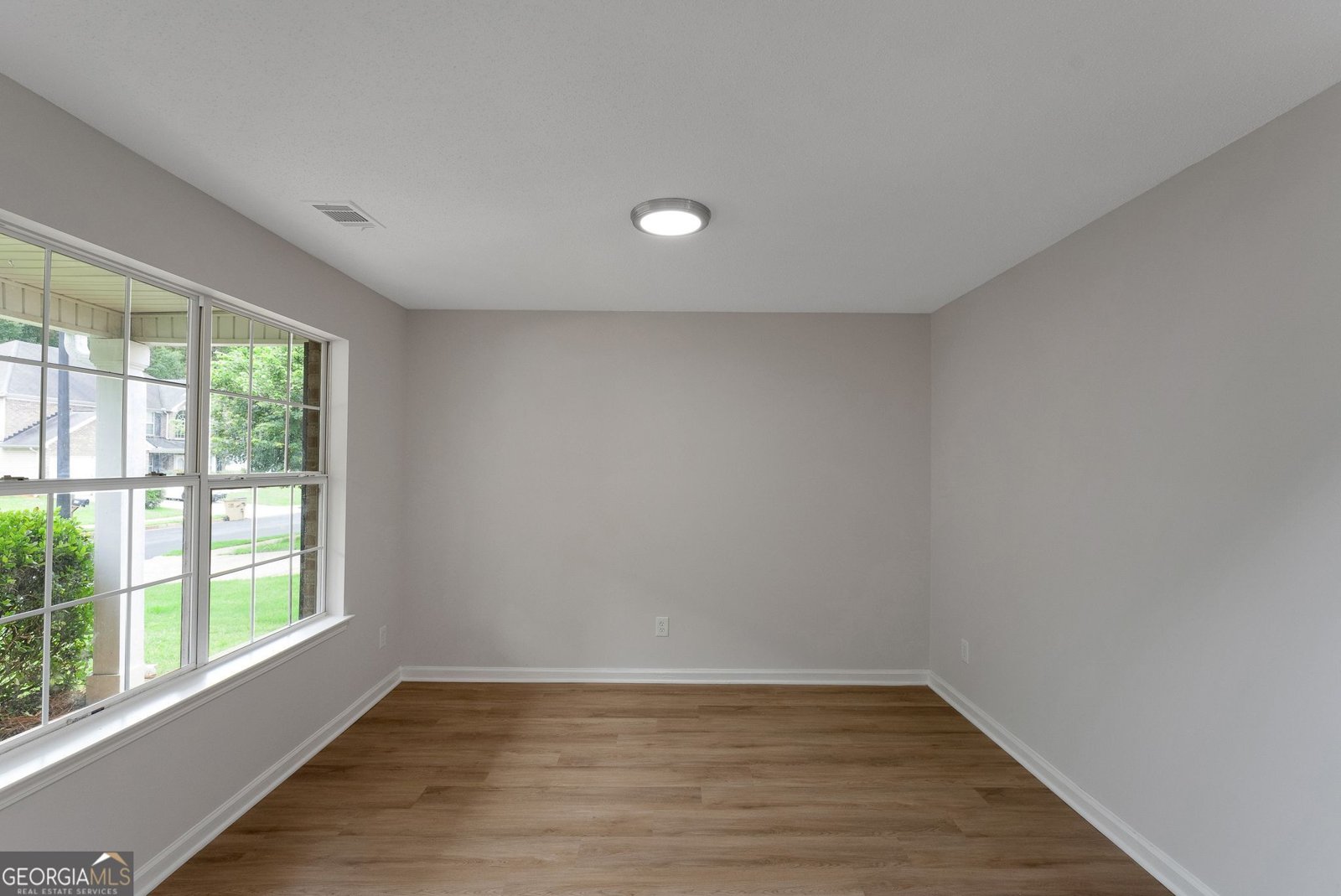 907 Brisley Circle Hampton - 12