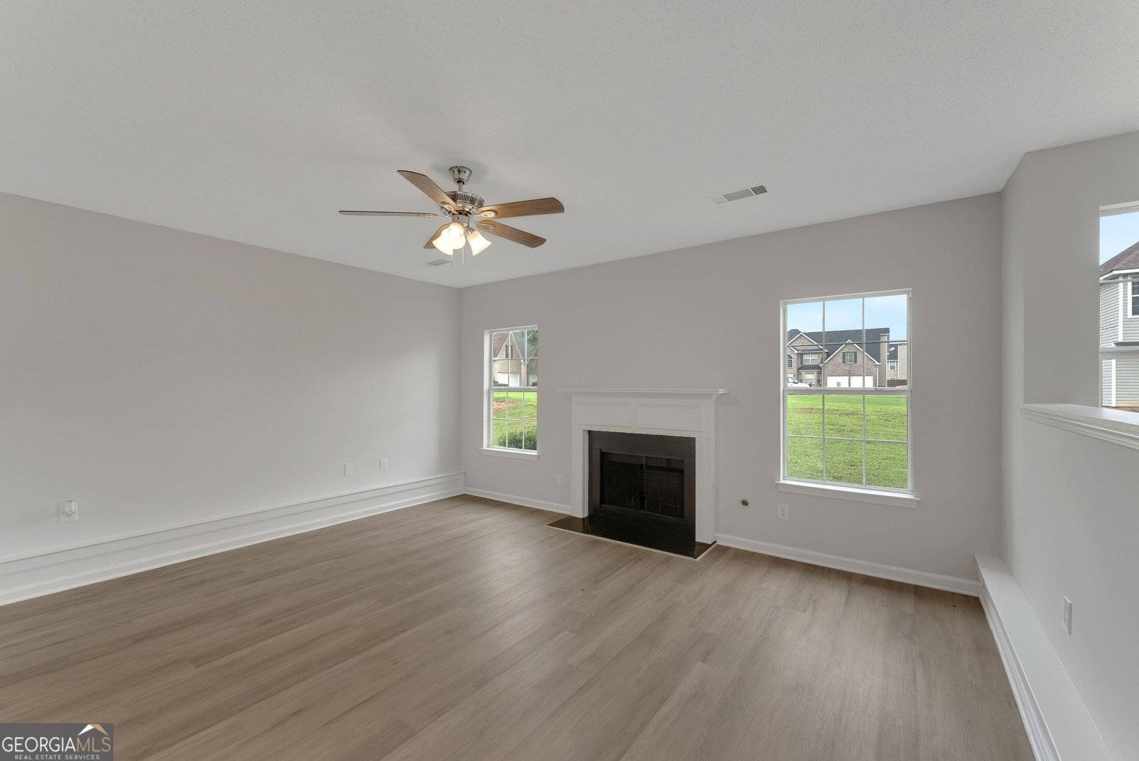 907 Brisley Circle Hampton - 2