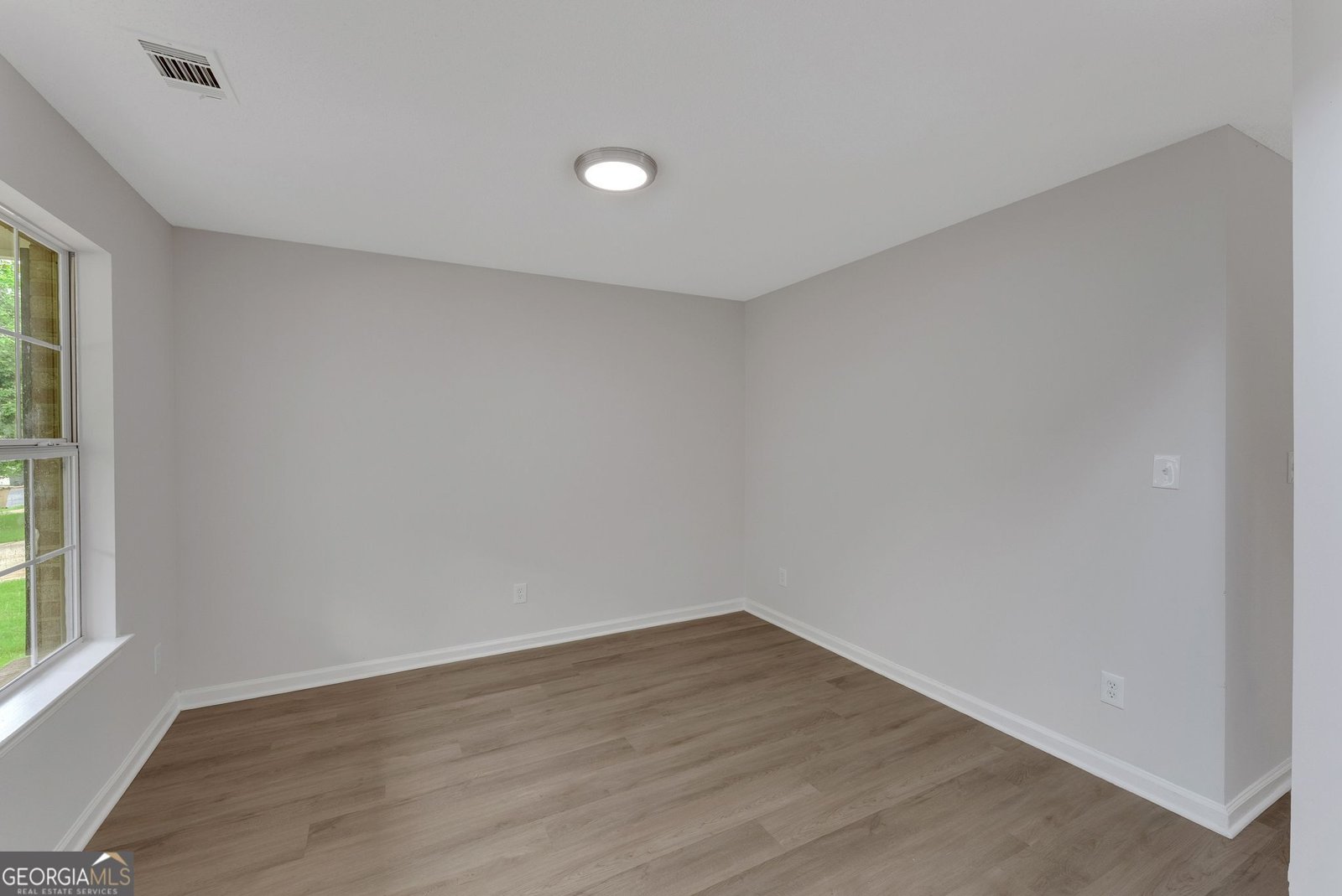 907 Brisley Circle Hampton - 27