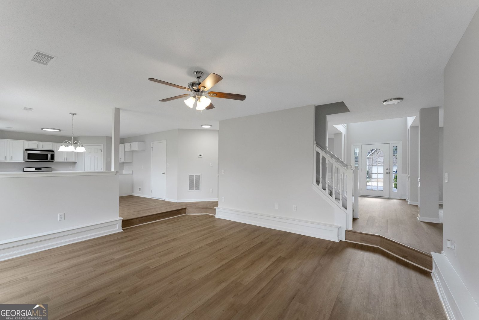 907 Brisley Circle Hampton - 9