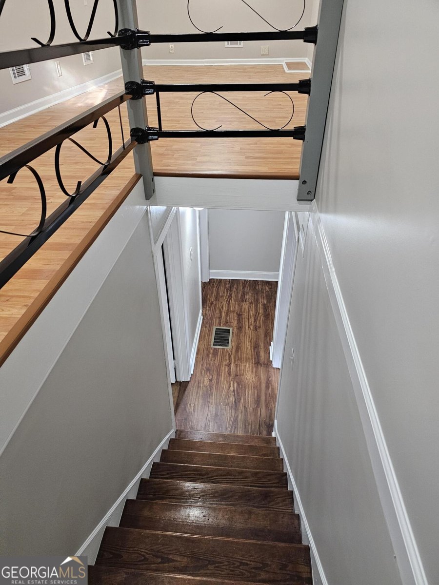 1215 Lyndale Drive Atlanta - 14