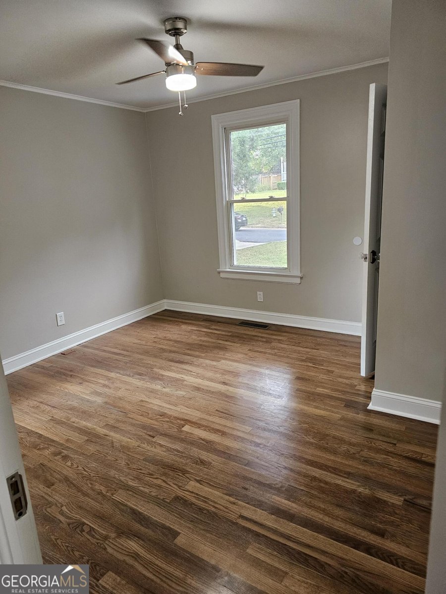 1215 Lyndale Drive Atlanta - 9
