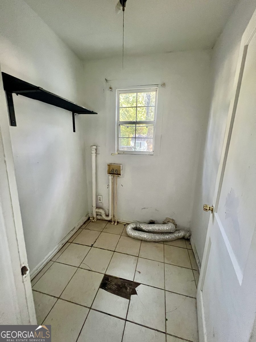 4765 Manse Drive Forest Park - 11