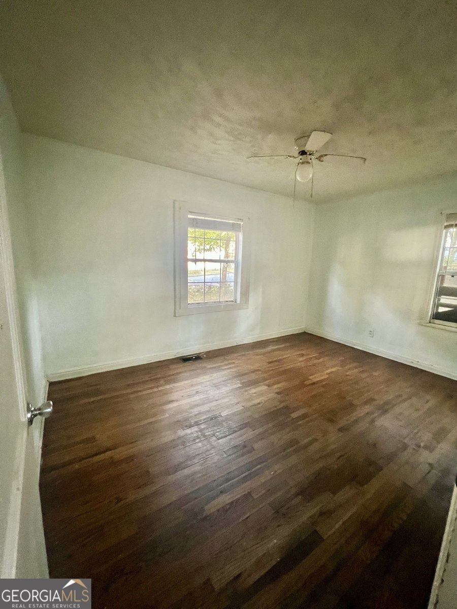 4765 Manse Drive Forest Park - 17