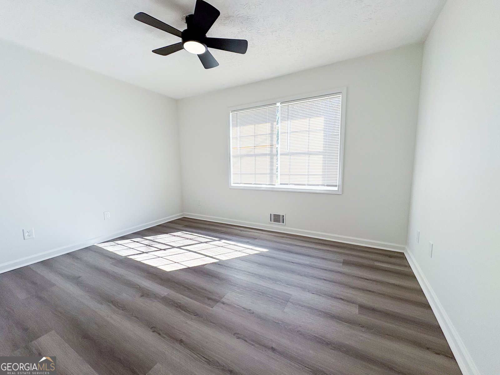 1667 Park Place Lithia Springs - 28