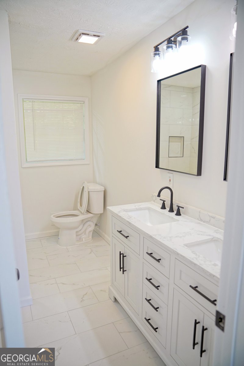 1667 Park Place Lithia Springs - 31