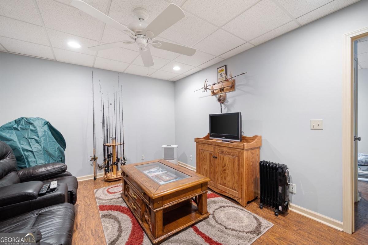 325 Harris Loop Dallas - 22