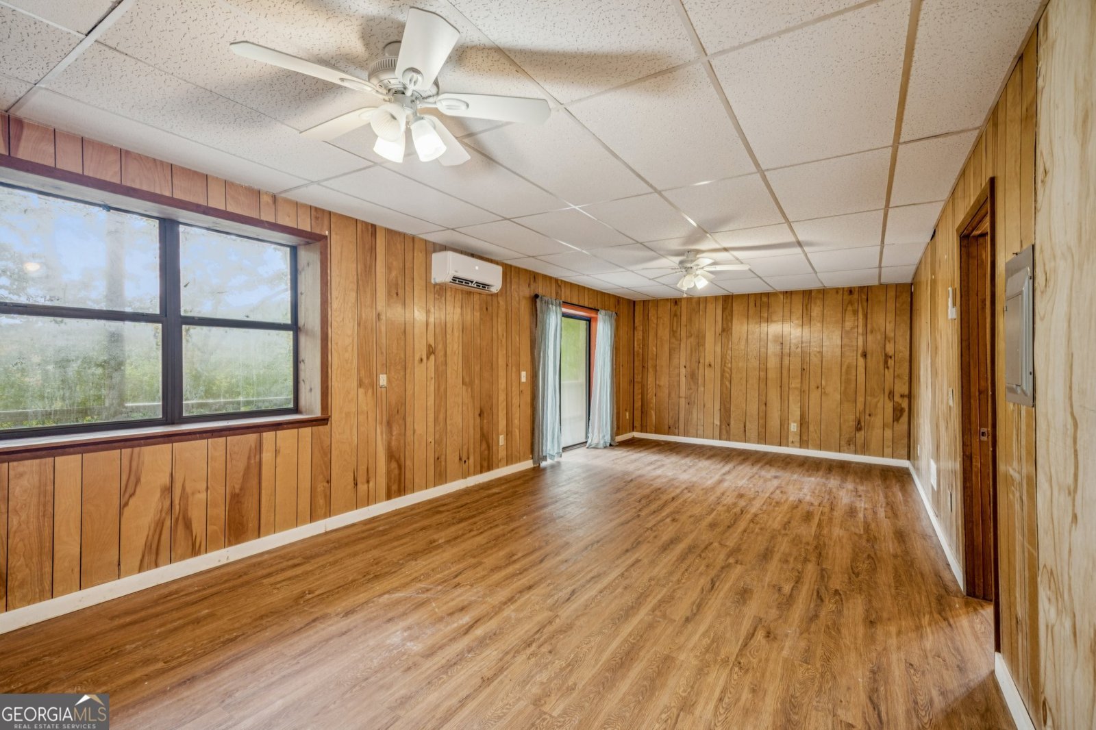 4113 White Oak Drive Hiawassee - 29