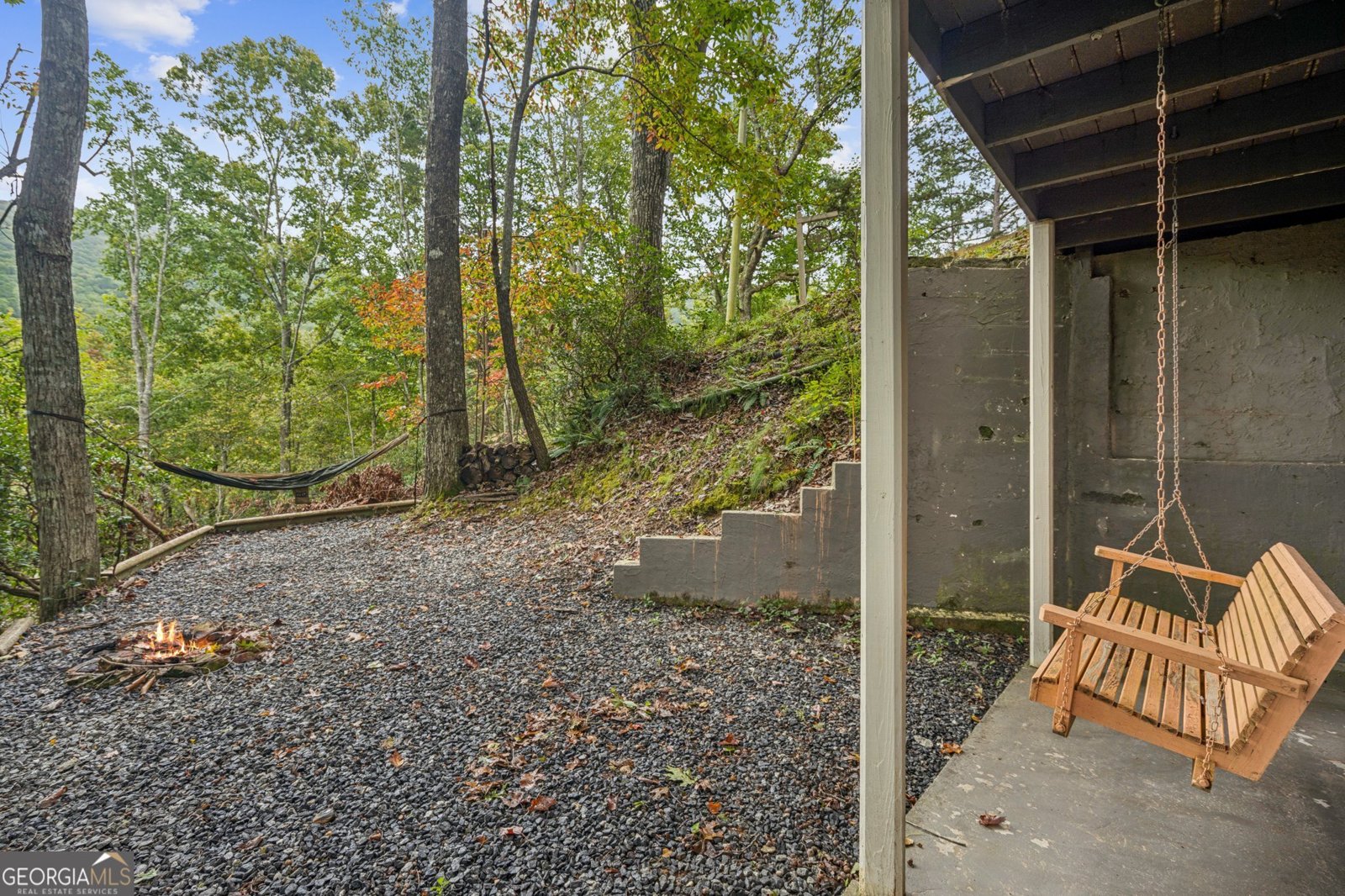 4113 White Oak Drive Hiawassee - 37