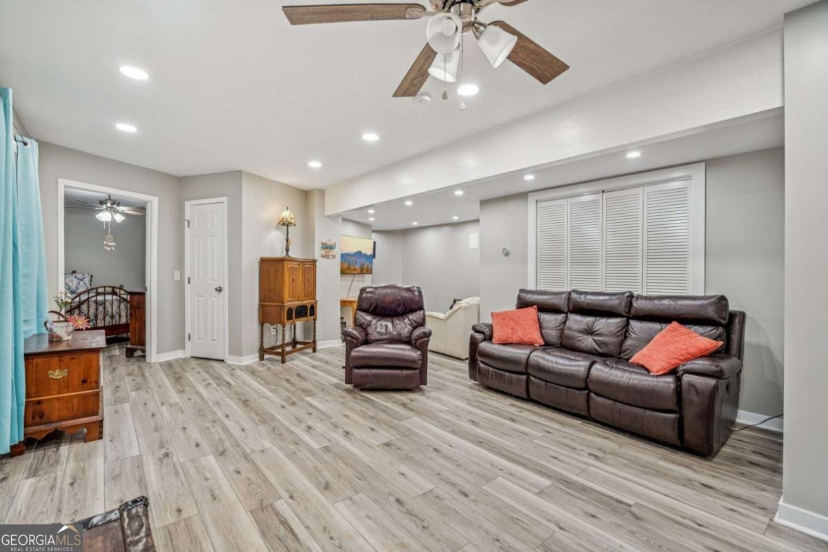9320 Chestatee Court Gainesville - 25