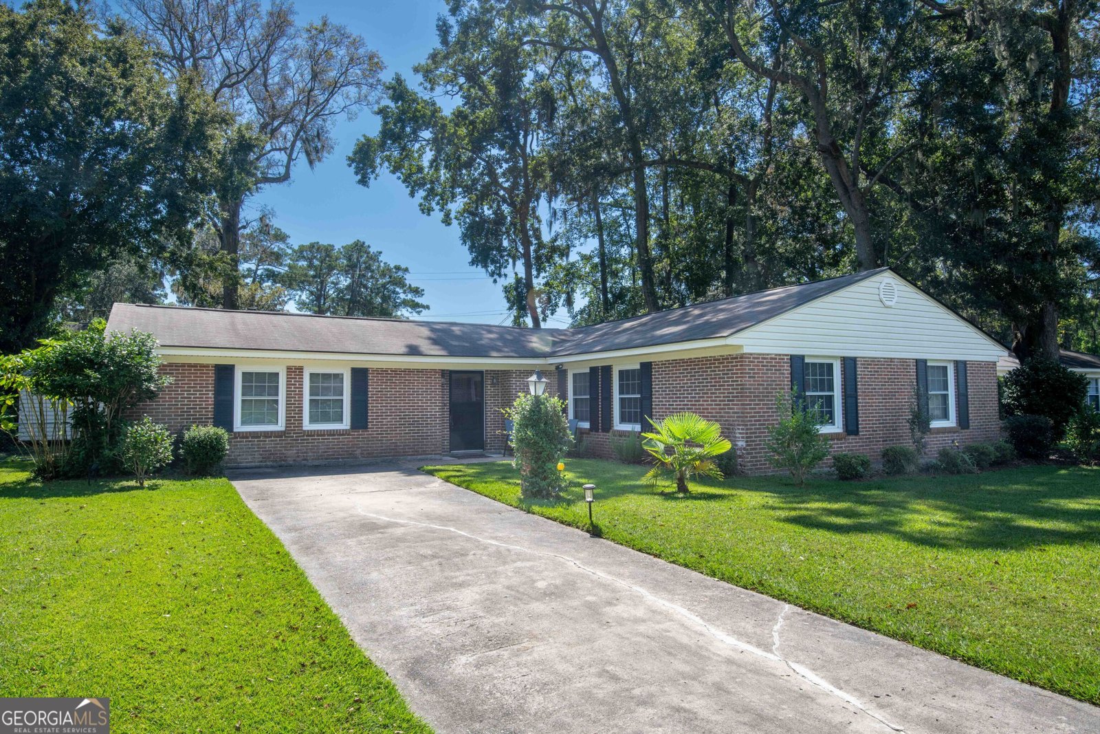 9233 Garland Drive Savannah - 24